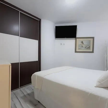 Apt Playa Y Montana Apartment